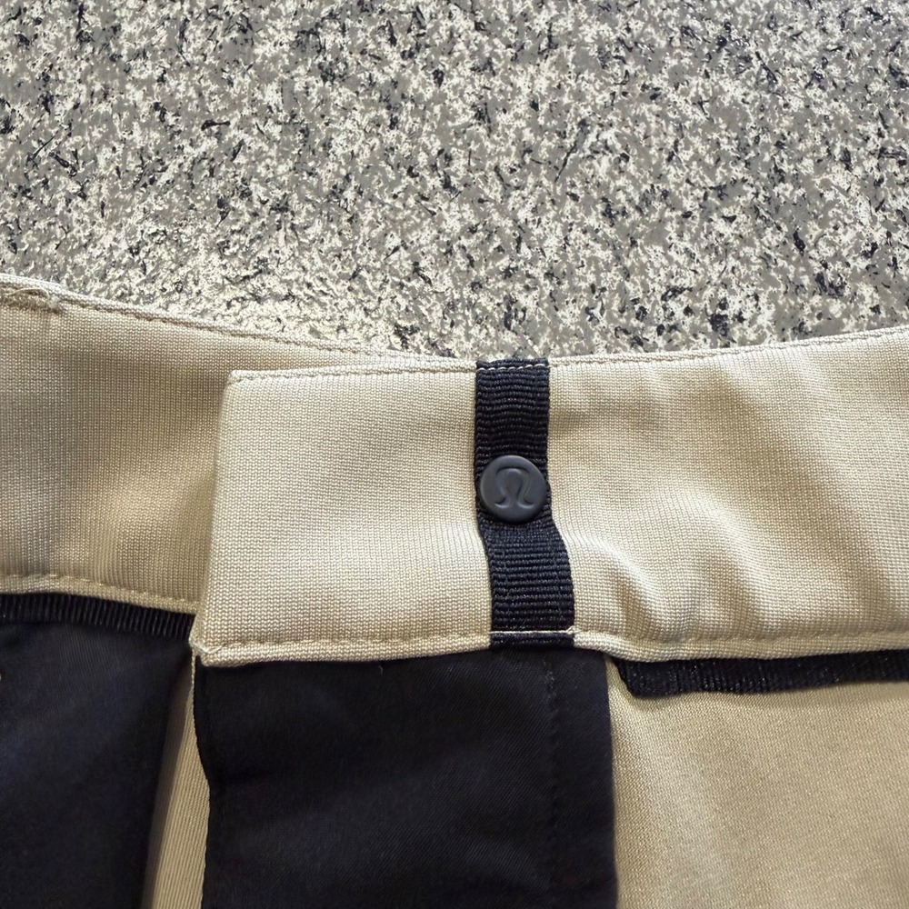 Lululemon Pants Mens 32x28 Beige Commission Chino Tapered Stretch ABC - Picture 5 of 7